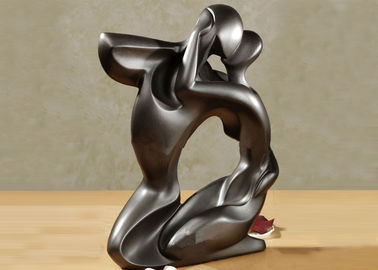 中国 抽象的な青銅色の彫像接吻愛カップルの熱着色のコーティング サプライヤー