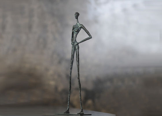 良い価格 現代の女性人形 ブロンズ彫像 屋外公共の飾り付け オンライン