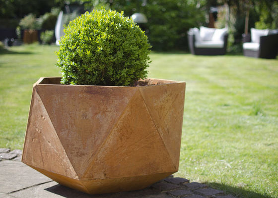 良い価格 公衆/庭の装飾のためのCortenの鋼材のCortenの鋼鉄プランター オンライン