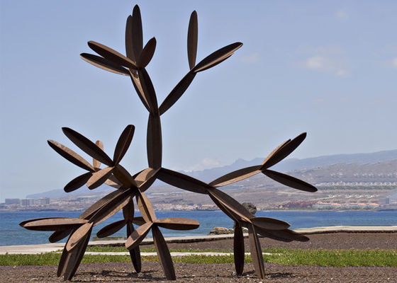 良い価格 Cortenの鋼鉄/3Dデッサンの注文の金属の彫刻の2.5mmの厚い入口Sculture オンライン