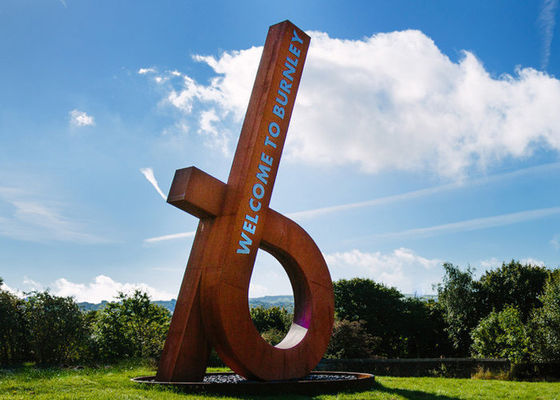 良い価格 現代的な都市装飾の屋外の金属のCortenの鋼鉄彫刻 オンライン