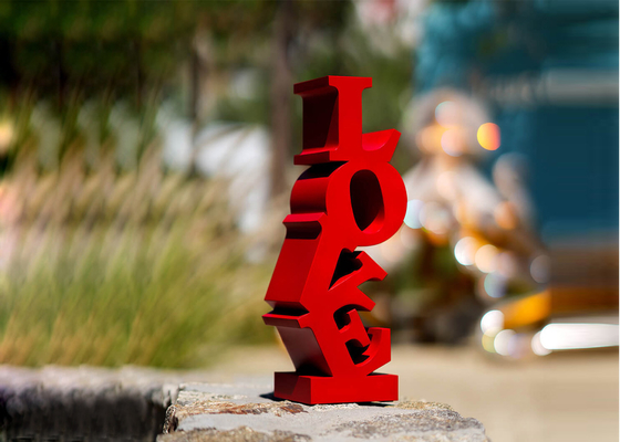 大型景観飾り 赤色不?? 鋼LOVE彫刻