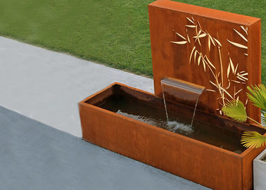 良い価格 正方形の錆のCorten LEDのライトによってカスタマイズされるサイズの鋼鉄水特徴 オンライン