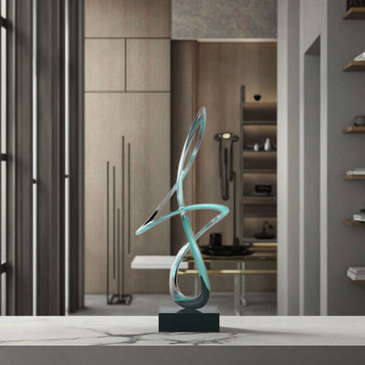 良い価格 Modern Elegant Metallic Art Sculpture High-End Decorative Statue for Interior Design オンライン
