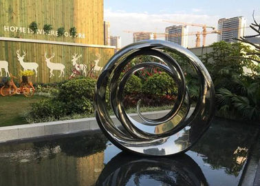 良い価格 庭のプールの装飾のための耐久の螺線形の円のステンレス鋼の彫刻 オンライン