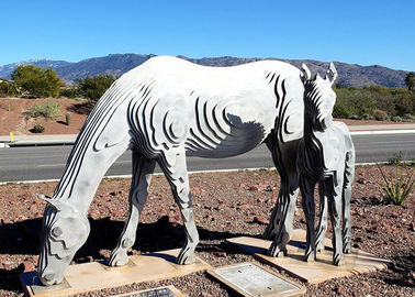 良い価格 実物大の馬の概要の動物の彫刻のステンレス鋼のマットの終わり オンライン
