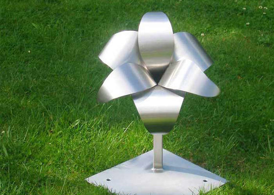 良い価格 庭のためのステンレス鋼の金属の花の彫刻に砂を吹き付けること オンライン